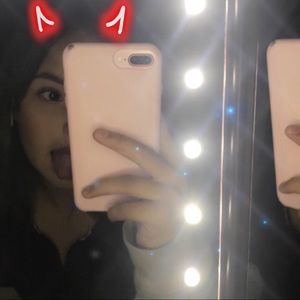 Meet your Posher, Emely